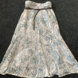 ジャスグリッティー ヘムフレアレースプリントスカート - JUSGLITTY