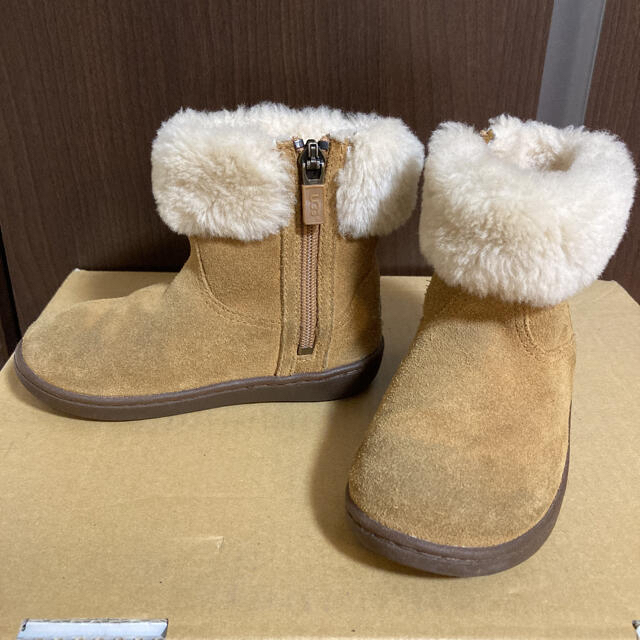 UGG アグ キッズ ブーツ シープ 17センチ - ブーツ