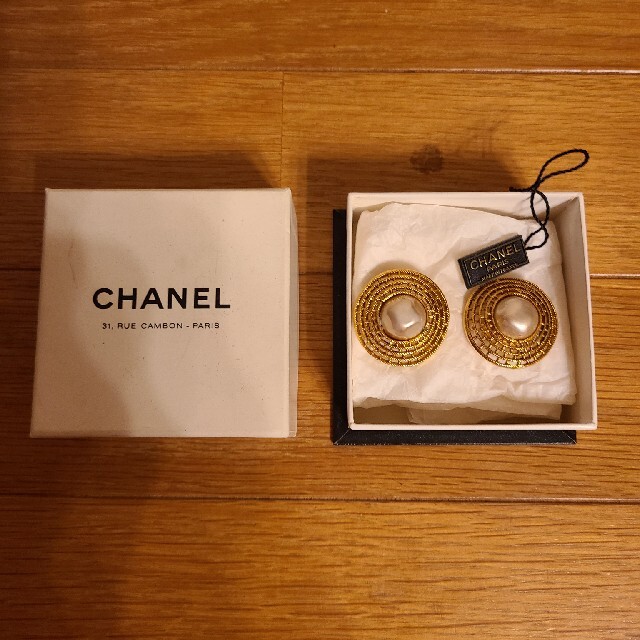 大人気の シャネルCHANELヴィンテージイヤリング -イヤリング