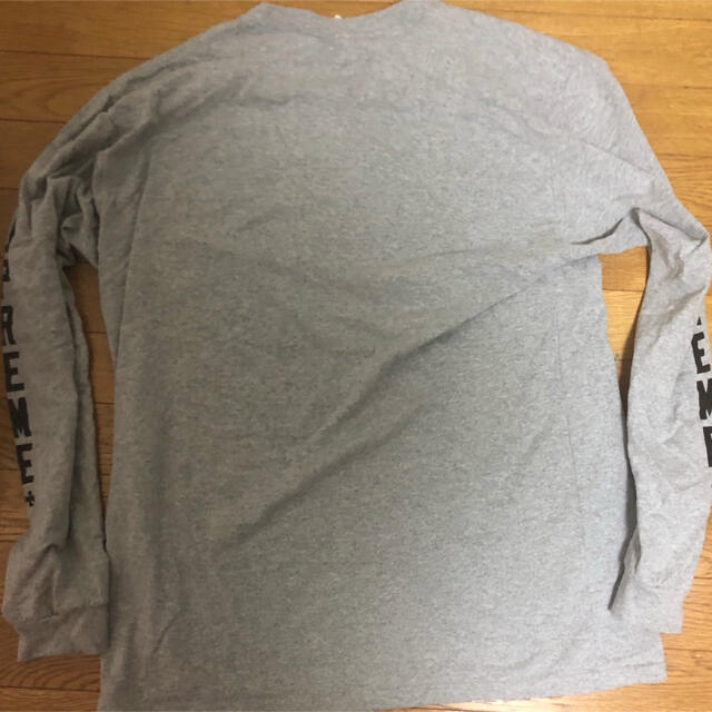 シュプリーム supreme ロンT XL メンズ Tシャツ/カットソー(七分/長袖