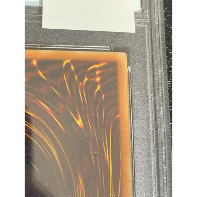 遊戯王(ユウギオウ)の【ゆうすけ様専用】暗黒騎士ガイア　レリーフ　PSA10 エンタメ/ホビーのトレーディングカード(シングルカード)の商品写真
