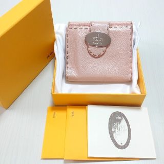 フェンディ(FENDI)の【美品】FENDI(フェンディ)折り財布(財布)