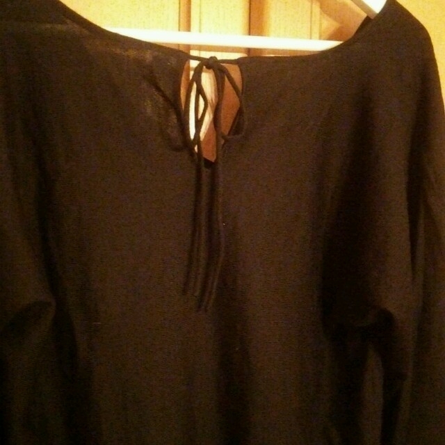 MUJI (無印良品)(ムジルシリョウヒン)の袖ワイド黒ニット、黒チュニックワンピ レディースのトップス(ニット/セーター)の商品写真