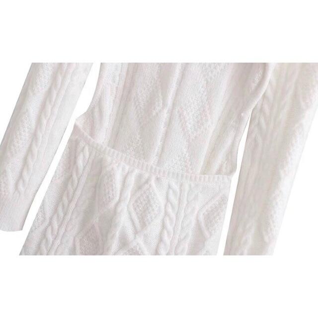 ZARA(ザラ)の🌰9月新作🌾5820◆white ホワイト バックオープン ニット ワンピース レディースのワンピース(ミニワンピース)の商品写真