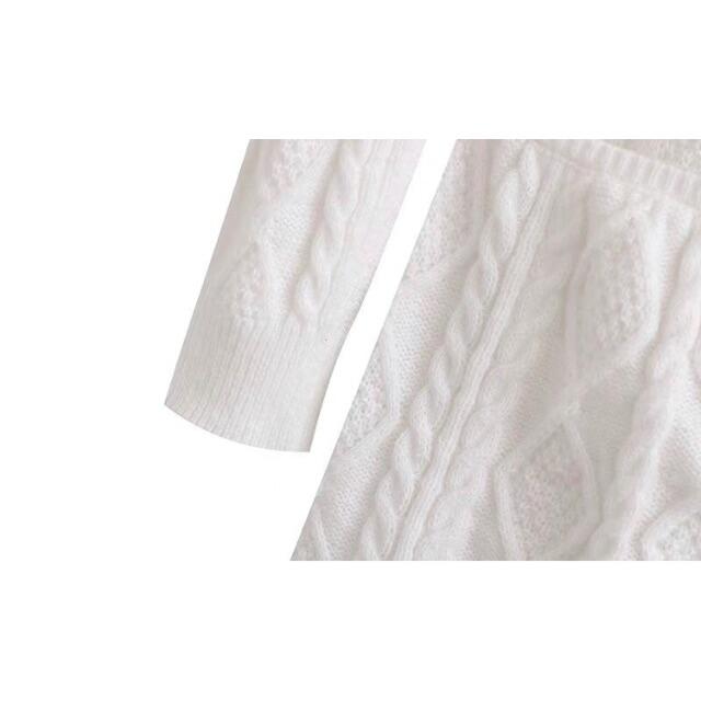 ZARA(ザラ)の🌰9月新作🌾5820◆white ホワイト バックオープン ニット ワンピース レディースのワンピース(ミニワンピース)の商品写真