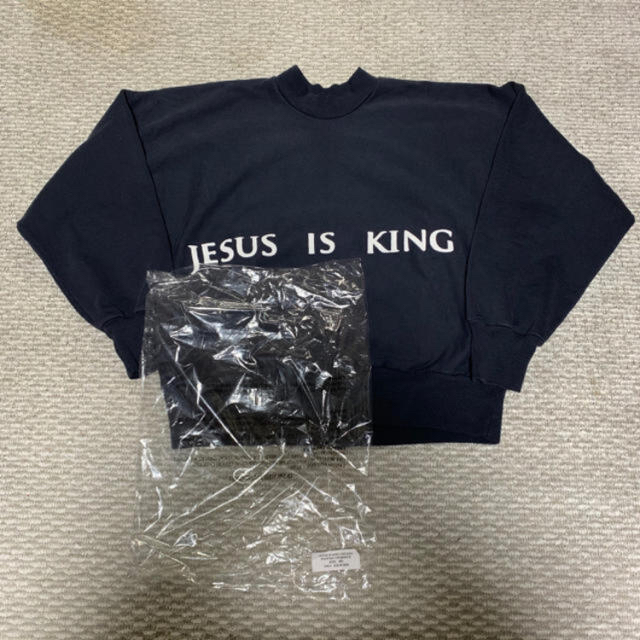 adidas(アディダス)のJesus is king painting crew neck  メンズのトップス(スウェット)の商品写真