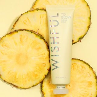 セフォラ(Sephora)のHuda Beauty Wishful Yo Glow Enzyme Scrub(ゴマージュ/ピーリング)