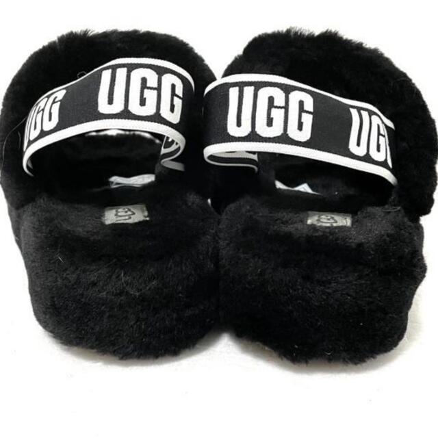 UGG(アグ)のUGG【即納】アグ オーストラリア ファーサンダル 黒 ブラック 23.0cm レディースの靴/シューズ(サンダル)の商品写真
