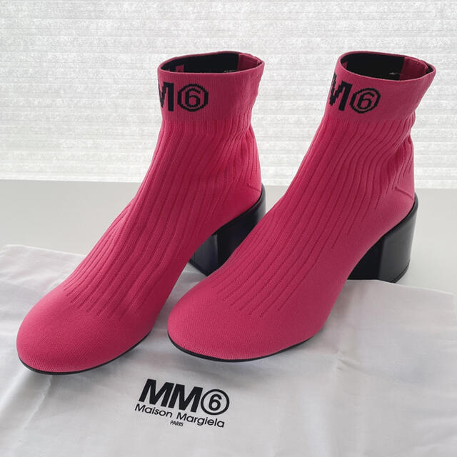 MM6(エムエムシックス)の【新品】MM6 MaisonMargiela ソックスブーツ レディースの靴/シューズ(ブーツ)の商品写真