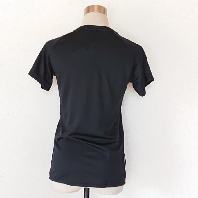 adidas(アディダス)のadidas UV PROTECTION UPF50＋Ｔシャツ 黒×黒ﾗｲﾝ新品 レディースのトップス(Tシャツ(半袖/袖なし))の商品写真