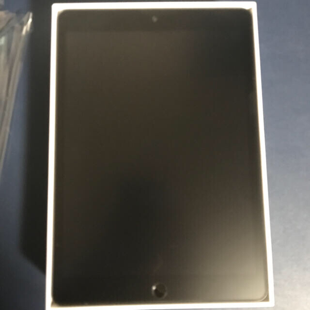 iPad 第8世代 wi-fi 128GB スペースグレイ ipad8 1