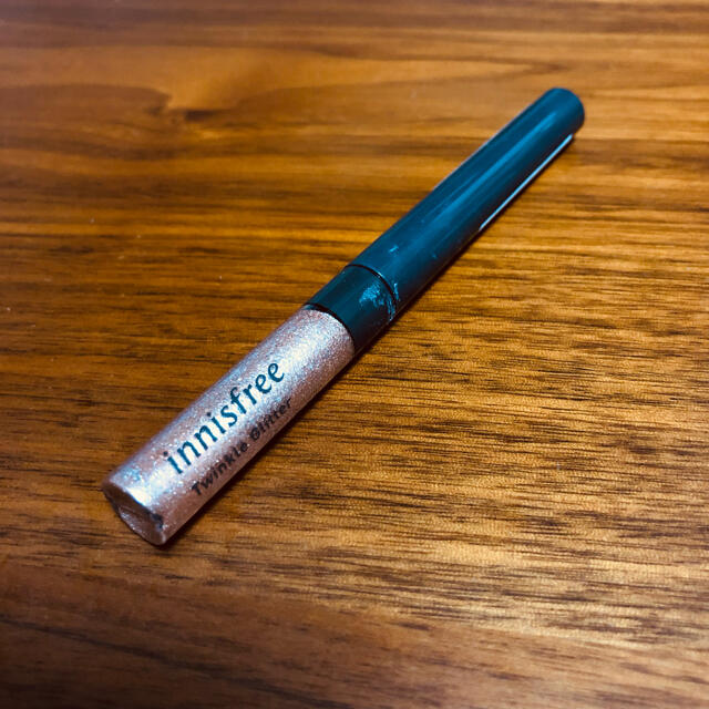 Innisfree(イニスフリー)のイニスフリー　トゥインクル　グリッター2 コスメ/美容のベースメイク/化粧品(アイシャドウ)の商品写真