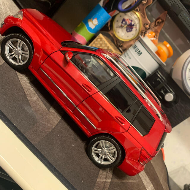 GT AUTOS 1/18 Mercedes-Benz GLK-Class