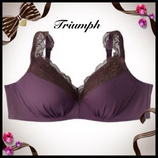 トリンプ(Triumph)のトリンプ【Triumph】☆ノンワイヤーブラジャー　紫(その他)