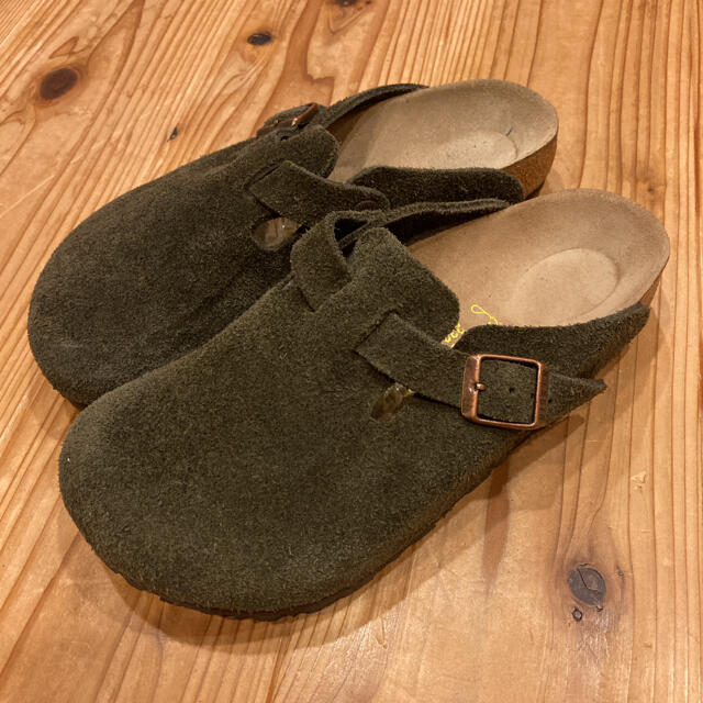 BIRKENSTOCK(ビルケンシュトック)の美品☆BIRKENSTOCKビルケンシュトック ボストン23.0 スエードモカ レディースの靴/シューズ(サンダル)の商品写真