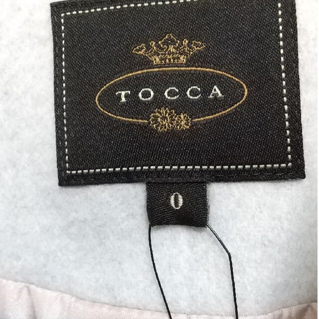 TOCCA(トッカ)のTOCCA 2020年秋冬 ウールメルトンコート ボヌール グレー 0号 レディースのジャケット/アウター(ロングコート)の商品写真