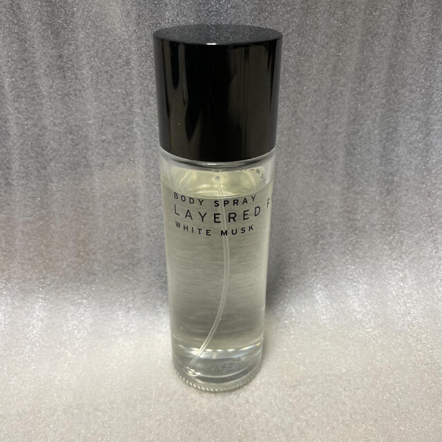 レイヤードフレグランス ボディスプレー ホワイトムスク 100ml  コスメ/美容の香水(ユニセックス)の商品写真