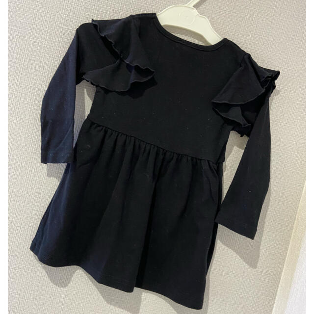 西松屋(ニシマツヤ)の美品　ワンピース キッズ/ベビー/マタニティのキッズ服女の子用(90cm~)(ワンピース)の商品写真