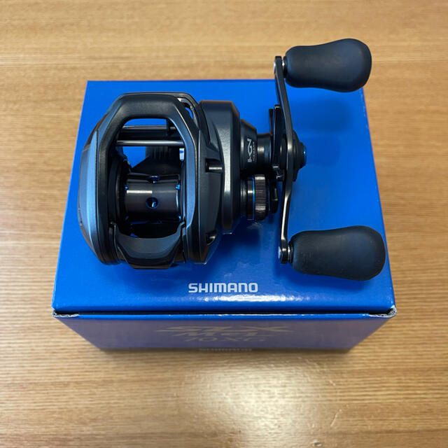 SHIMANO(シマノ)の美品　シマノ　SLXMGL 70XG  SHIMANO スポーツ/アウトドアのフィッシング(リール)の商品写真