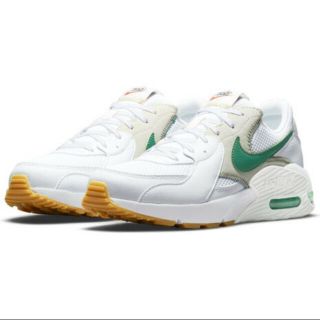 ナイキ(NIKE)のNIKE エアマックスエクシー　グリーン　24㎝(スニーカー)