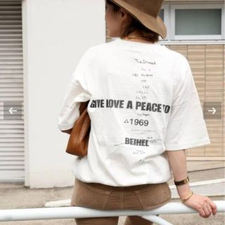 ドゥーズィエムクラス(DEUXIEME CLASSE)のDeuxieme Classe LOVE A PEACE バックプリントTシャツ(Tシャツ(半袖/袖なし))