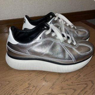 オニツカタイガー 革 スニーカー(レディース)の通販 72点 | Onitsuka ...