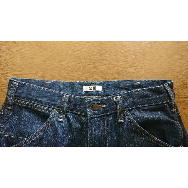 UNIQLO(ユニクロ)のユニクロU　ワイドフィットテーパードジーンズ メンズのパンツ(デニム/ジーンズ)の商品写真