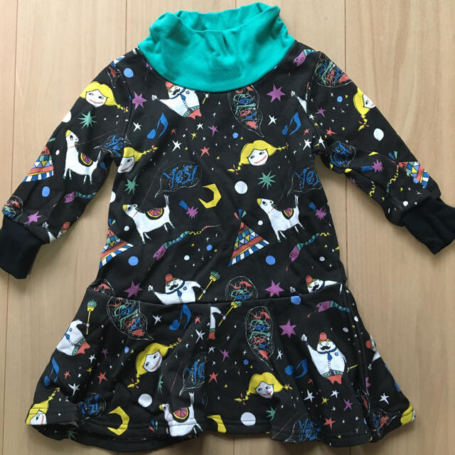 ScoLar(スカラー)の100㎝  ワンピース  チュニック(長袖) キッズ/ベビー/マタニティのキッズ服女の子用(90cm~)(ワンピース)の商品写真