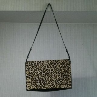 ザラ(ZARA)のZARA　ヒョウ柄ハラコバッグ(ショルダーバッグ)