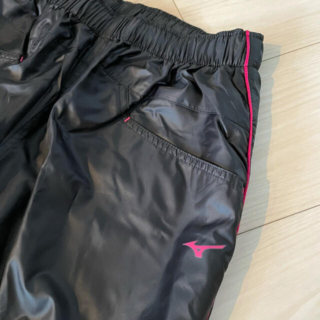 MIZUNO(ミズノ)の新品 ミズノ ウインドブレーカー ジャージ 裏メッシュ シャカシャカ パンツ レディースのパンツ(その他)の商品写真