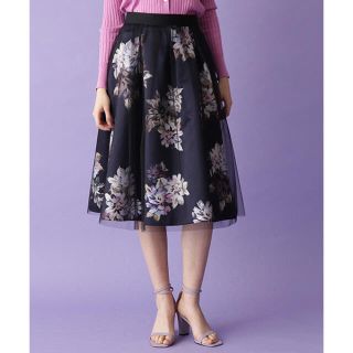 ジルスチュアート(JILLSTUART)のJILLSTUART 《Endy ROBE》ヴェロニカ花柄プリントスカート(ロングスカート)