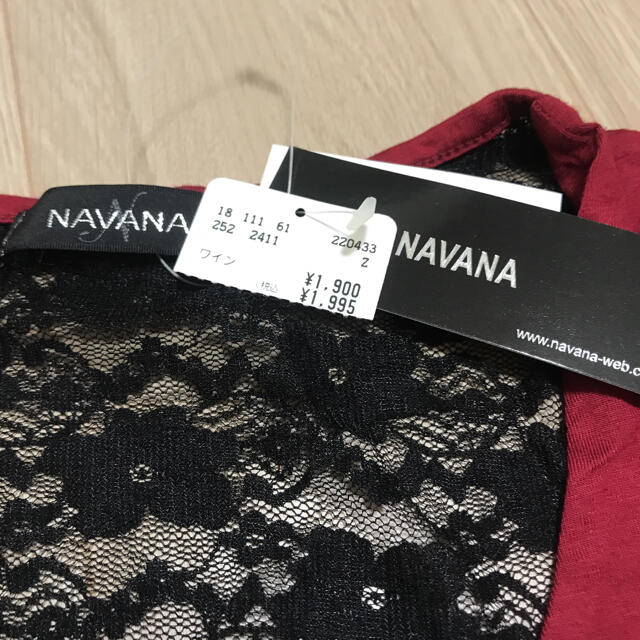 NAVANA(ナバーナ)のNAVANA 新品未使用 レース カットソー レディースのトップス(カットソー(長袖/七分))の商品写真