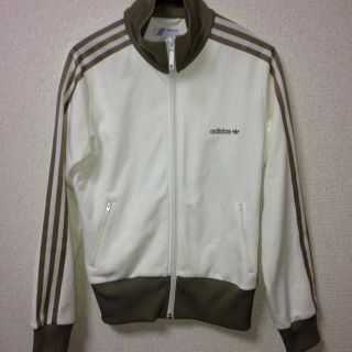 アディダス(adidas)のadidasジャージ♡白×カーキ(トレーナー/スウェット)