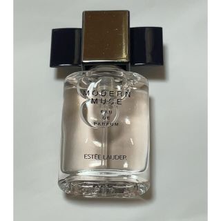 エスティローダー(Estee Lauder)のエスティローダー　モダンミューズ　オーデ　パフューム　4ml(香水(女性用))