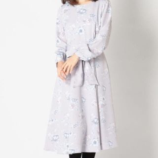 ミッシュマッシュ(MISCH MASCH)の新品ミッシュマッシュ MISCH MASCH 無地切替花柄ワンピース ラベンダー(ロングワンピース/マキシワンピース)