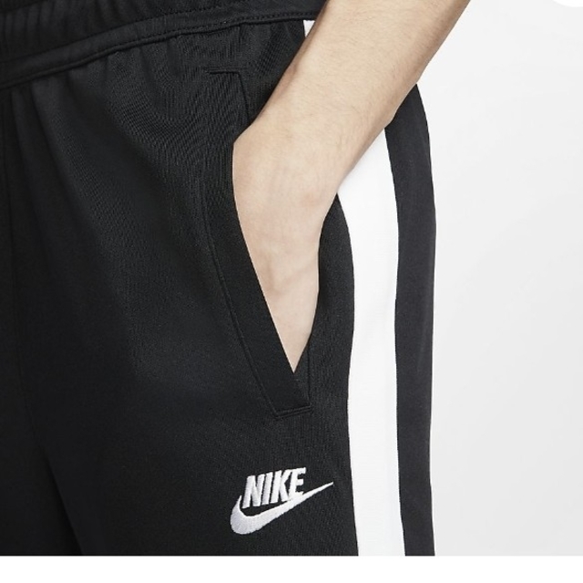 NIKE(ナイキ)のNIKE ナイキ トリビュート ジョガーパンツ メンズのパンツ(その他)の商品写真