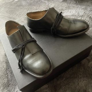 ヨウジヤマモト(Yohji Yamamoto)のyohji  yamamoto cherevichkiotvichki 42(ドレス/ビジネス)