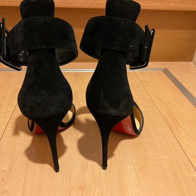 Christian Louboutin(クリスチャンルブタン)の新品未使用クリスチャンルブタン 美脚パンプス レディースの靴/シューズ(ハイヒール/パンプス)の商品写真