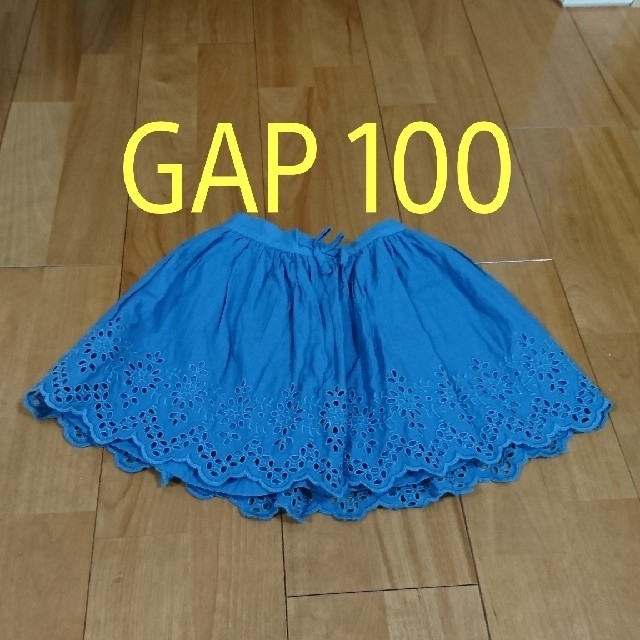 babyGAP(ベビーギャップ)の100サイズGAPスカート キッズ/ベビー/マタニティのキッズ服女の子用(90cm~)(スカート)の商品写真