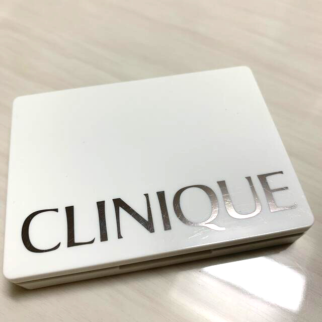 CLINIQUE(クリニーク)の【新品】クリニーク　CLINIQUE アイシャドウ コスメ/美容のベースメイク/化粧品(アイシャドウ)の商品写真