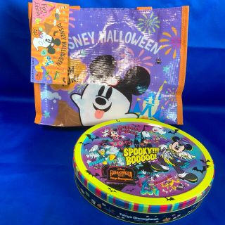 ディズニー(Disney)のディズニー　ハロウィン　アソーテッドクッキー缶　アーモンドチョコレートバーバッグ(菓子/デザート)