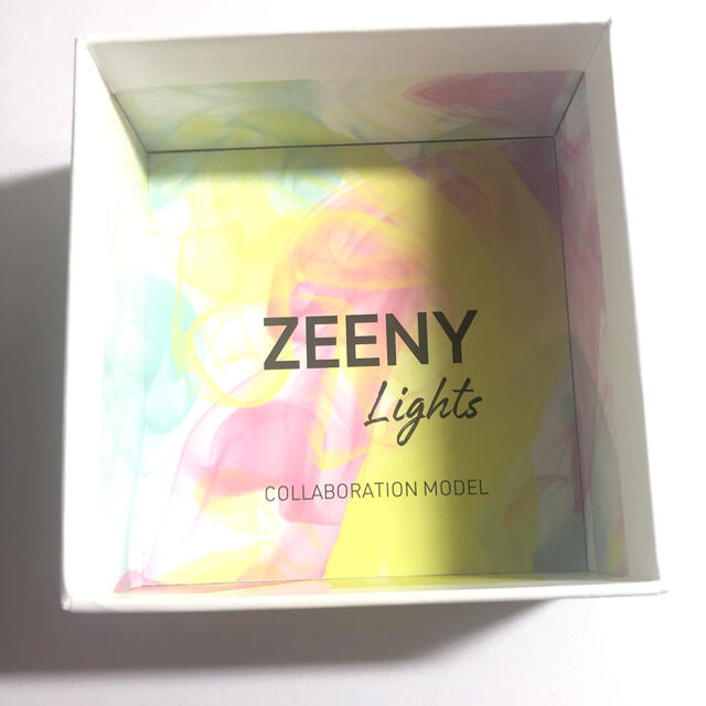 Zeeny Lights × 鈴原るるワイヤレスイヤホン 2