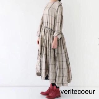 ヴェリテクール(Veritecoeur)のveritecoeur 新品未使用オンライン限定リネンタックギャザーワンピース(ロングワンピース/マキシワンピース)