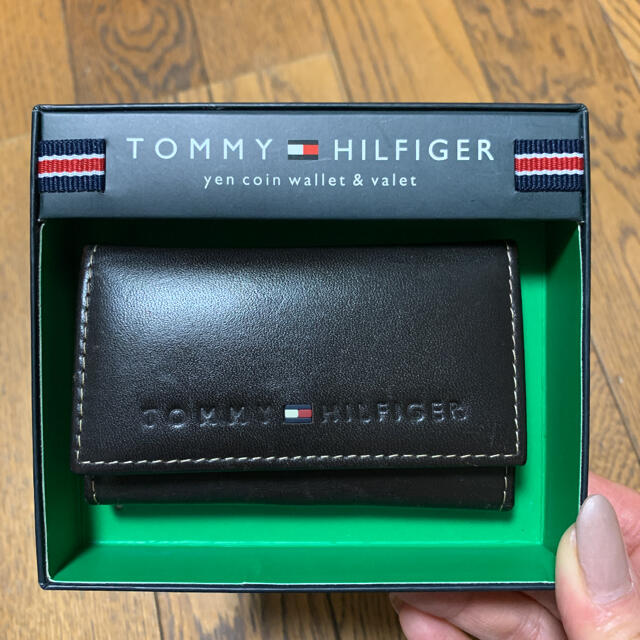 TOMMY HILFIGER(トミーヒルフィガー)の美品　TOMMY HILFIGER　本革　レザー　キーケース　ブラウン メンズのファッション小物(キーケース)の商品写真