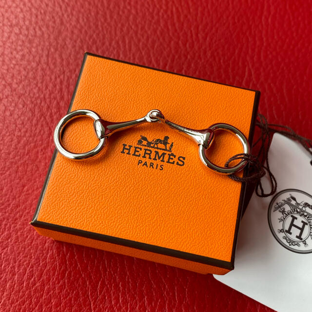 Hermes(エルメス)の⭐︎お値下げ中⭐︎エルメス　ツイリーリング　 ハンドメイドのファッション小物(スカーフ)の商品写真