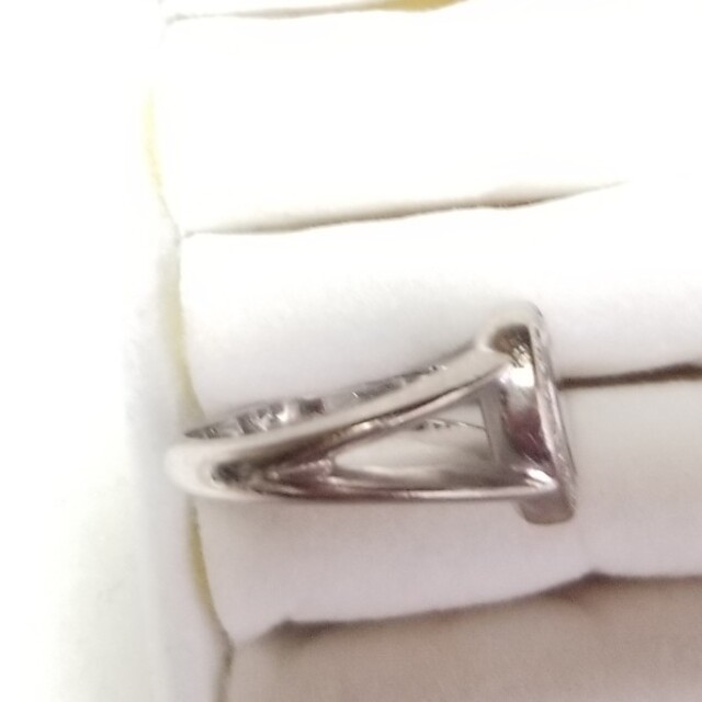 Chopard(ショパール)の🎄ショパールガラス刻印入りハッピーダイヤモンドリングsize11 レディースのアクセサリー(リング(指輪))の商品写真