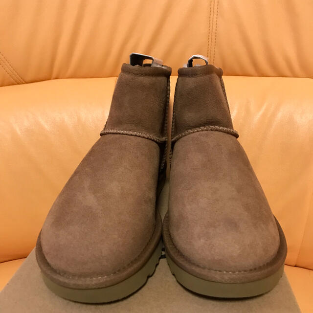 特価】 UGGクラシックミニ 23cm新品未使用 - genderpartnership.com