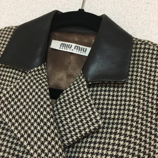 miumiu(ミュウミュウ)の♡miumiu レザー襟のかわいいジャケット♡ レディースのジャケット/アウター(テーラードジャケット)の商品写真