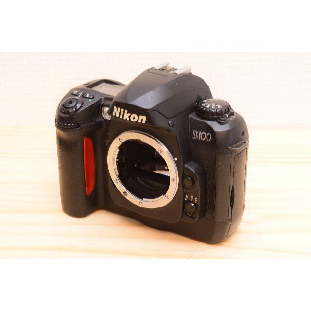 I15 / ニコン Nikon D100 ボディ　動作品 /3583A-2デジタル一眼