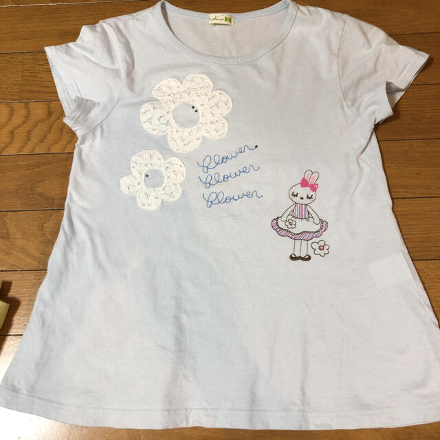 KP(ニットプランナー)のKP ニットプランナー　140 シャツ　Tシャツ キッズ/ベビー/マタニティのキッズ服女の子用(90cm~)(Tシャツ/カットソー)の商品写真